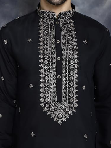 Image of Jompers Men's Sequins Embroidered Kurtas