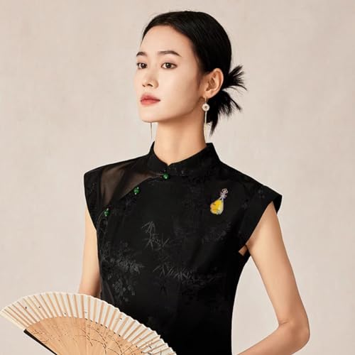 Image of Fashion Cute Crystal Animal Brooch Pins for Women Girls Cat Bird Corsage accessory Pin delicate accessory Party Ceremony (Pipa)
