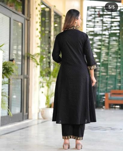 Image of Siddh CraftsWomen's Cotton Embroidery Straight Kurti With Pant Set