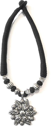 India athizay Black Thread Necklace 