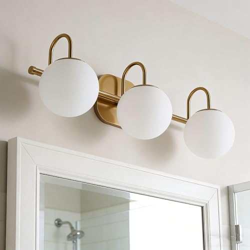 Aplique de baño LED HEEPDD de 3 luces con tulipas de vidrio esmerilado doradas 4