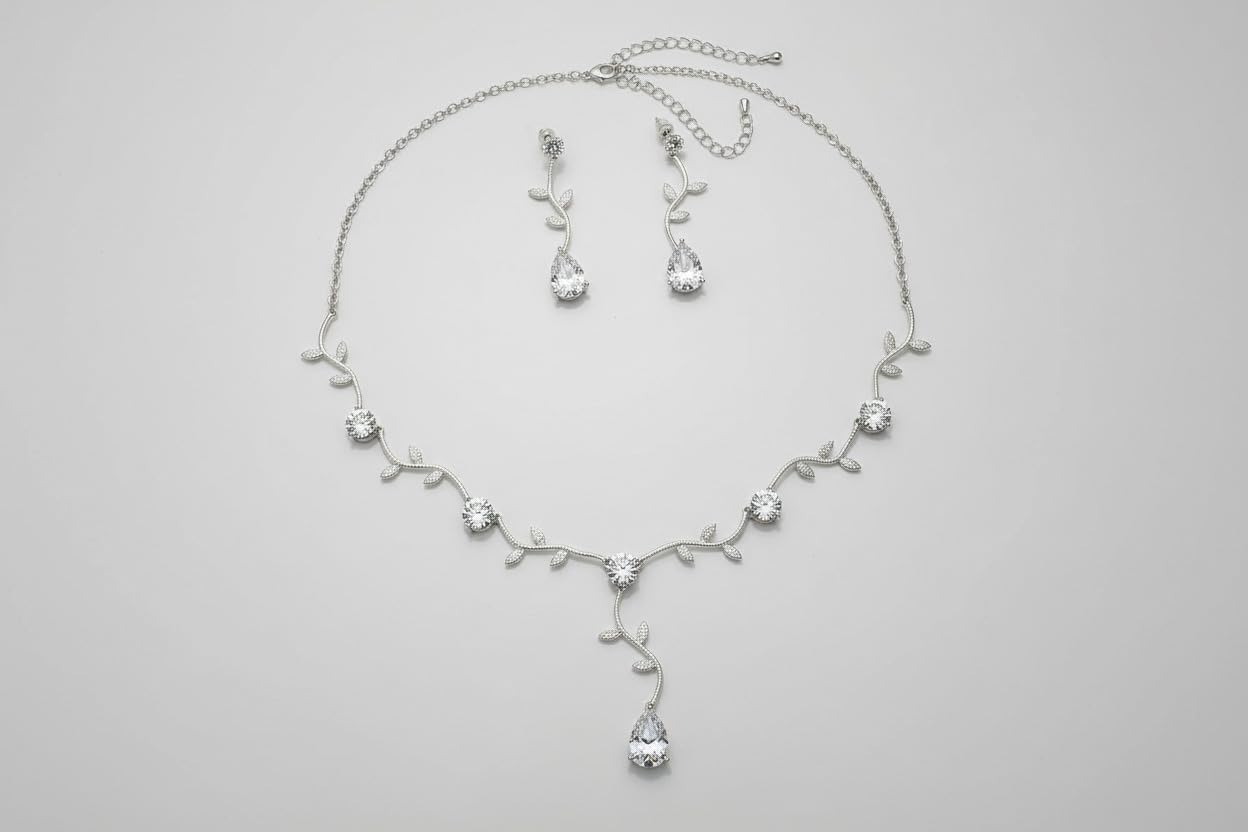 Silber Zirkonia Schmuckset Halskette und Ohrringe Florales Tropfen Design Strass Brautschmuck Collier Armband Hochzeit Kommunion Abiball
