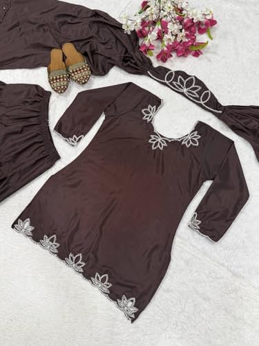 Image of Luxury Black Embroidered Women's 3-Piece Suit Set - Elegant Long Kurta with Silver Leaf Embellishment, Wide-Leg Pants & Matching Dupatta (Full Stitched)
