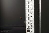 DIGITUS Netzwerk-Schrank 19 zoll 12 HE - Wandmontage - 600 mm Tiefe - Traglast 100 kg - Unique Serie - Glastür - Schwarz – Ansicht 7