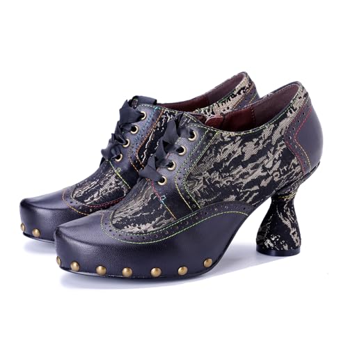 Escarpins à talon bloc en cuir clouté et tissu patchwork de couleur vive pour soirée rétro