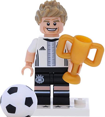 LEGO 71014 Minifigur - DFB - Die Mannschaft: #13 Thomas Müller mit Pokal