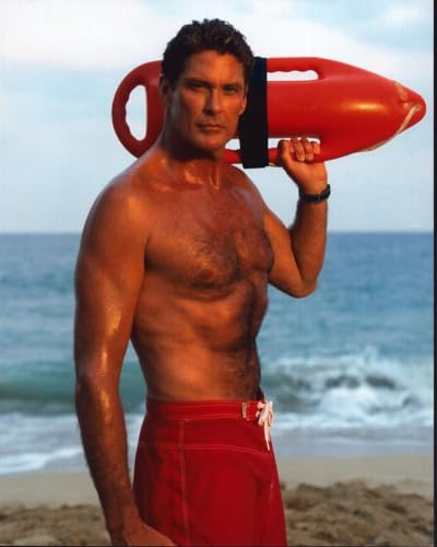 Posterazzi David Hasselhoff Posed With Lifeguard Float In Baywatch Photo