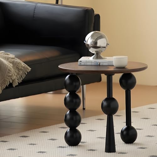 Petite table pour petits espaces la solution gain de place en bois de noyer