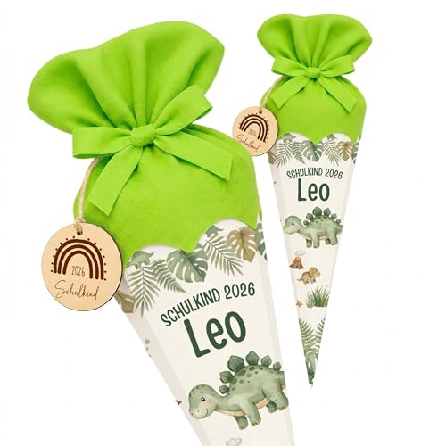 Kidsmood personalisierte Schultüte inkl. Rohling Filz-Stoff & Holzschild Zuckertüte als Geschenk zur Einschulung Mädchen & Jungen Einschulungsgeschenk für Schulkind 2026 - Dinos (Grün)