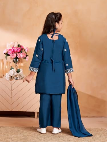 Image of Aarika Girls Ethnic Wear Purple Colour Thread Embroidery Kurti Pant Set With Dupatta