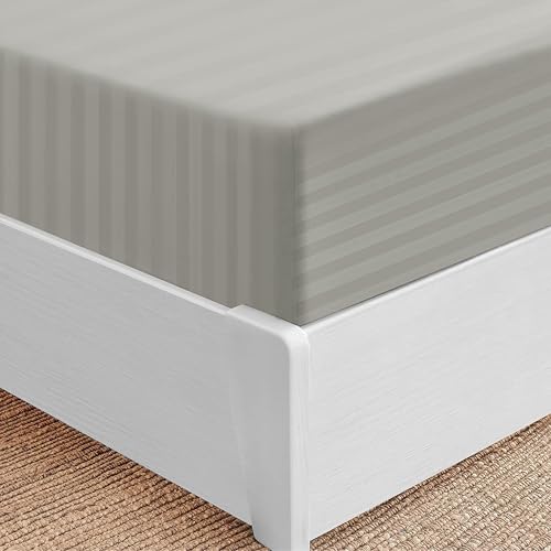 Parure de lit en satin douce et anti plis pour lit super king size gris - 4
