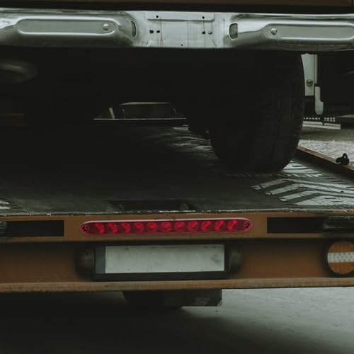 Luz de freno para conducción nocturna TEHAUX en SUV y remolques 5
