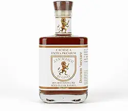 CACHAÇA EXTRA PREMIUM SAN MARCO DI LEON - DESTILAÇÃO DUPLA - ENVELHECIDA EM BARRIL DE CARVÁLHO TOSTA MÉDIA - SABOR SUAVE AMADEIRADO - NOTAS DE BAUNILHA, AMÊNDOAS E MEL - 700 ml 40% vol.