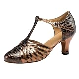 Boucle pour un réglage de la largeur et un maximum de soutien de la cheville. Léger et confortable.