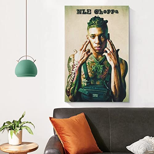 Rénover un mur blanc avec le poster NLE Choppa toile esthétique 60x90 - 3