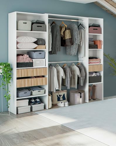 STRUTTURA E UTILIZZO - Armadio guardaroba composto da due colonne, di cui una con quattro ripiani e due cassetti e l'altra fornita di quattro ripiani e un cassetto - Include inoltre due barre appendiabiti centrali - L'intera struttura del mobile è perfetta per arredare in modo salvaspazio una camera matrimoniale, una cameretta per bambini oppure la stanza degli ospiti - I vani abbinati alla barra appendiabiti permetteranno di riporre i vestiti e gli abiti in modo ordinato - Adatto a contenere accessori, borse, scarpe o articoli di abbigliamento