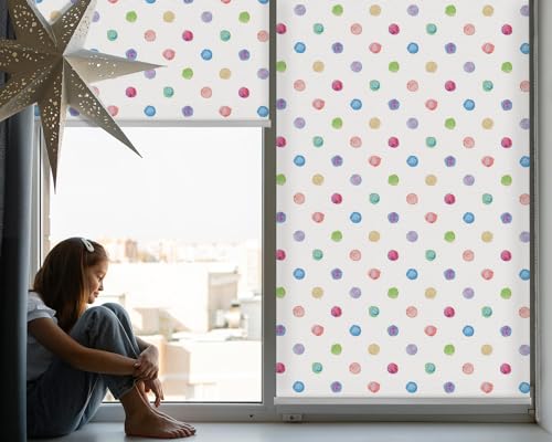 Store enrouleur perméable points colorés pour protéger votre intimité