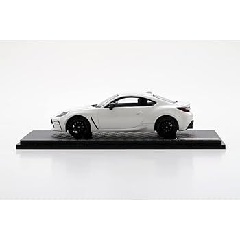 1/43 スパークGR86 ディーラー特注ミニカー クリスタルホワイトパール imgrc0132110867.jpg