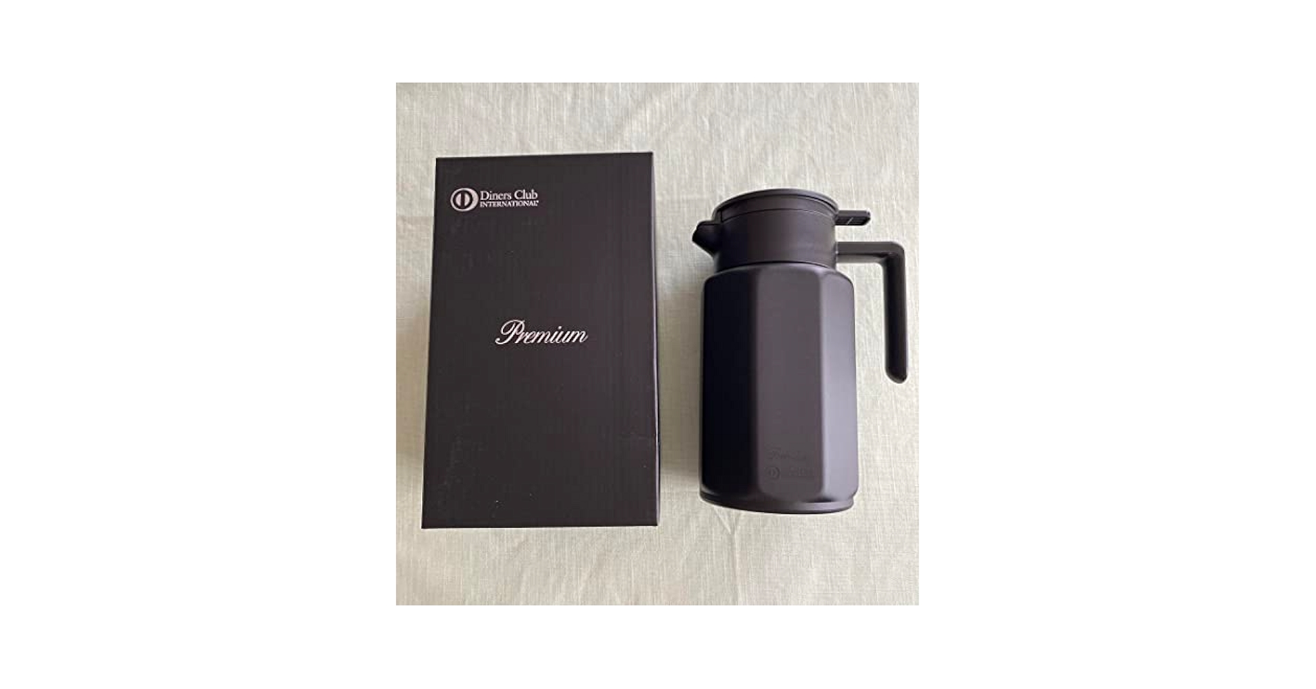 本日価格❗新品ダイナースクラブインターナショナルプレミアム　サーモジャグ Amazon.co.jp: ダイナースクラブ プレミアムカード 限定