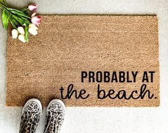 Probablemente en la playa, felpudo de bienvenida, decoración de entrada, decoración de playa, color marrón coco de verano, 24 pulgadas de largo x 36