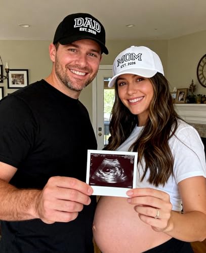 Waldeal Mom and Dad Est 2026 Hats, New Parents Gifts, Matching Adjustable Embroidered Baseball Caps for Couples Black