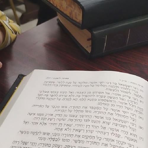 Motzei Shvu'os, Telz, khal chasidim, kinyan Hatorah, story.