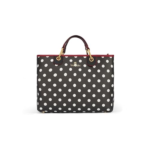 Fantasia a pois esuberante per una borsa da donna dallo stile deciso e riconoscibile: La borsa donna firmata Beth si distingue per la sua stampa vivace a pois, perfetta per chi ama osare con ironia e raffinatezza, aggiungendo personalità a ogni look quotidiano.