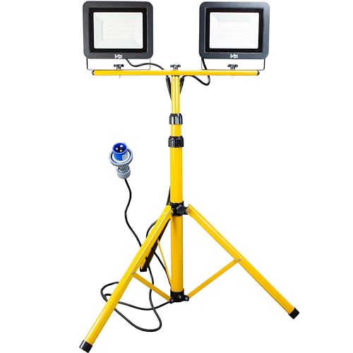 ELETTROWATT Doppio Faretto LED Impermeabile da Esterno 2x30Watt con Treppiede Telescopico Giallo e Spina Industriale CEE - Utilizzo da Cantiere, Officina, Campeggio, Camper, Imbianchino (60 Watt)