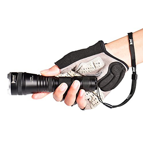 WUBEN Lampe de poche Rechargeable 1200 Lumens Intensité Ajustable Zoomable étanche 5 Modes Lampe Torche pour le camping, la randonnée et les urgences