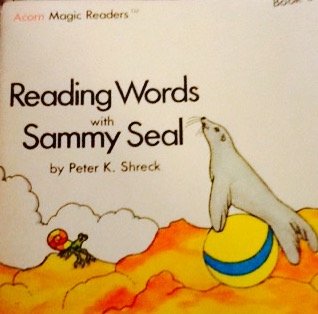 Paperback Reading Words With Sammy Seal Book