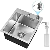 lavabo incasso cucina 𝐃𝐨𝐩𝐩𝐢𝐚𝐦𝐞𝐧𝐭𝐞 𝐏𝐫𝐚𝐭𝐢𝐜𝐨 Il lavello firmato Cecipa è la scelta ideale per ogni cucina. In base alle proprie esigenze e alla disposizione della propria cucina può essere montata con un incasso normale ad appoggio e un incasso a filotop, così da evitare fastidiose giunzioni, da semplificare le operazioni di pulizie e conferire uniformità e armonia di stile nella cucina. Con una base di 45 cm, il lavello risulta comodissimo per lavare le stoviglie o sciacquare le verdure.