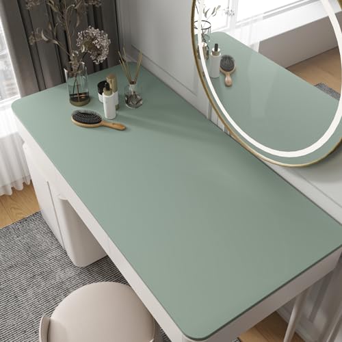 Papier peint vert sauge pour relooker vos armoires et murs de cuisine