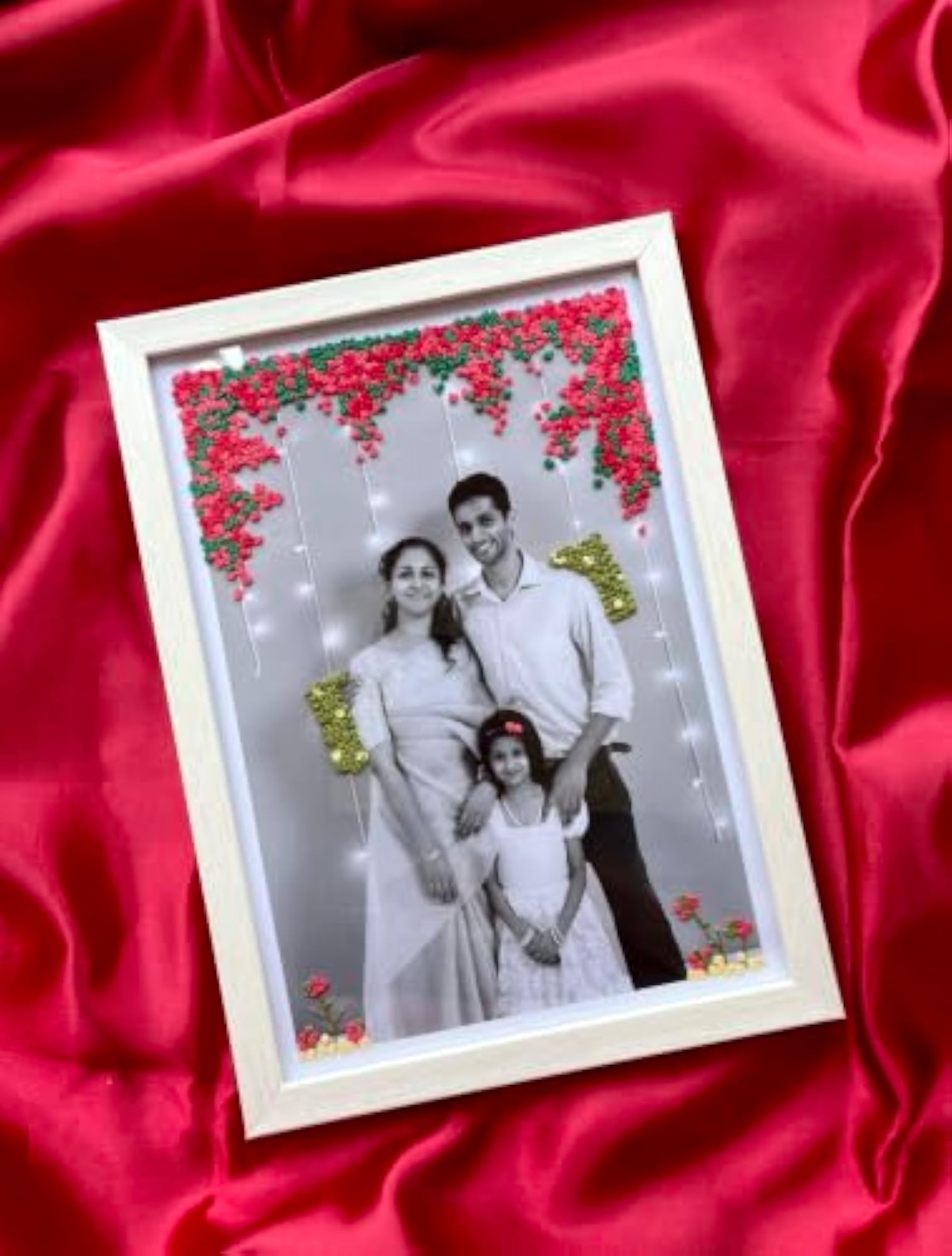 Customized Couple Portrait Frame for Home Décor