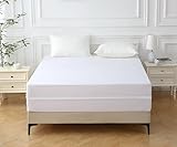 Fermeture à glissière sur 3 côtés : Pratique et rapide à installer, avec un ajustement parfait autour du matelas. Bonnet de 40 cm : Convient aux matelas épais, garantissant un maintien optimal. Norme Oeko-Tex : Fabriqué sans substances nocives pour la santé, respectueux de l'environnement. Forme housse : Facile à enfiler et ajuster pour un confort maximal.