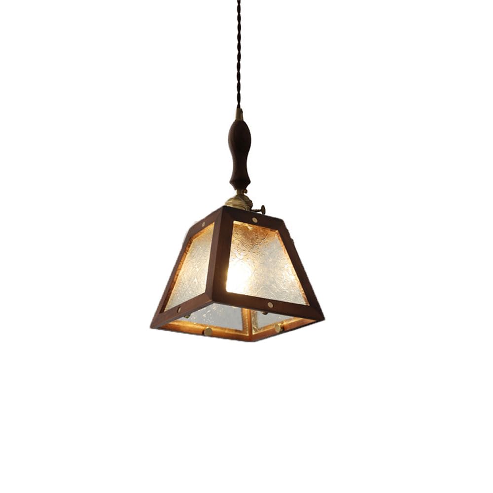 Lustre en laiton antique pour illuminer efficacement votre îlot de cuisine avec style
