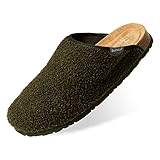 In 4 verschiedenen Farben erhältlich: Diese coolen Hausschuhe für Herren sind in 4 verschiedenen Farben erhältlich: Marineblau, Grau, Khaki und Anthrazit. Sie müssen nur Ihre Lieblingsfarbe oder die, die Ihnen am meisten gefällt, für ein Geschenk und Sie haben einen bequemen flauschigen Hausschuh, der für die Ewigkeit gemacht ist