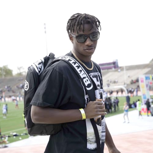 Battle Vault Backpack - Lightweight & Durable Bag With Large Front Pocket, Adjustable Shoulder Straps, Soft-Lined Top Sleeves4