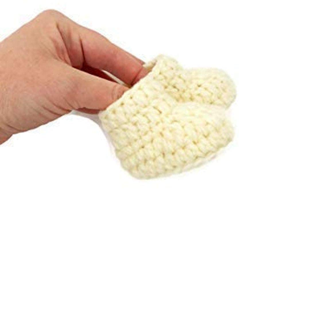 Hola Papi Pregnancy Announcement Gift Set | Spanish Dad-to-Be Box With Crochet Booties