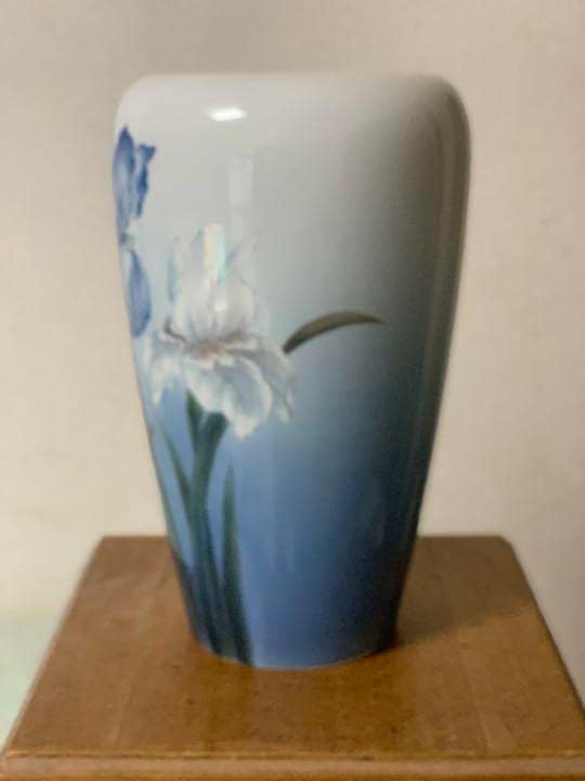 ロイヤルコペンハーゲン　アイリス花器 ロイヤルコペンハーゲン 手描きアイリス花器 ホビー グッズ ロイヤル