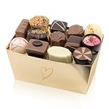 lindt pralinen geschenkverpackung PREMIUM OHNE ALKOHOL: Jede Box ist einzigartig! Handerlesen deckt die Box jeden Geschmack ab und beinhaltet sowohl weiße und dunkle Schokolade als auch Milchschokolade mit fruchtigen, nussigen, Karamellfüllungen, etc.