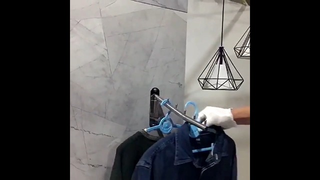 Cintre Mural Pivotant 5 Crochets - Acier Inoxydable Pour Rangement Vêtements