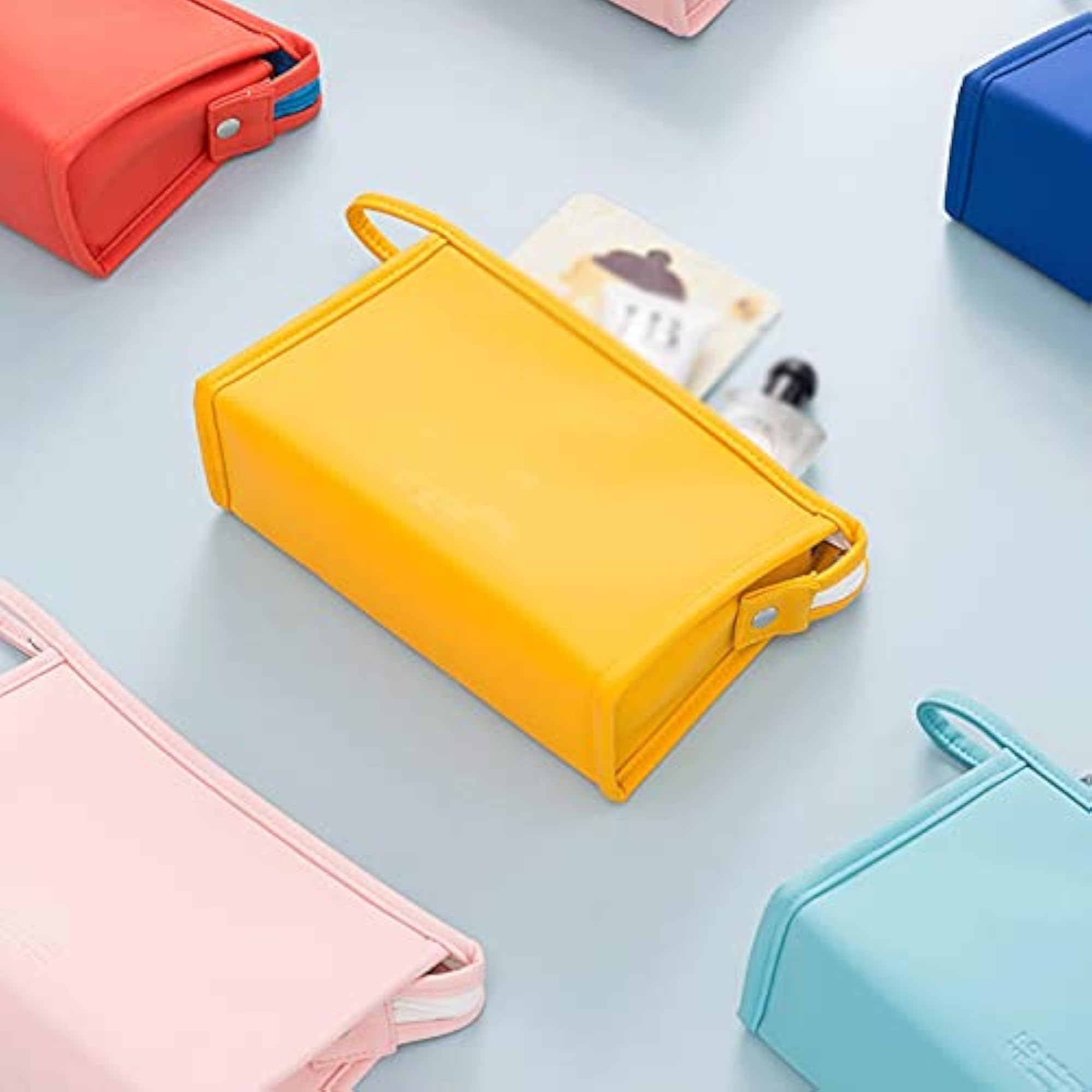 Cute Waterproof Travel Cosmetic Bag for Women