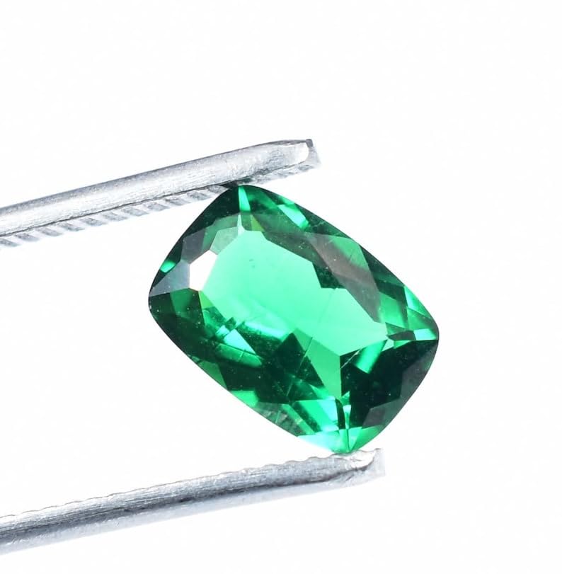 Émeraude de prestige taillée en coussin pour bague d'exception - 3
