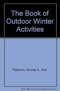 Hardcover The book of outdoor winter activities, Book