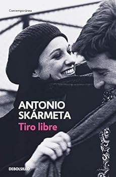 Mass Market Paperback Tiro libre (CONTEMPORANEA) (Spanish Edition) [Spanish] Book