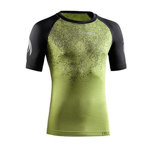 LURBEL Samba Pixel, Camiseta técnica, Camiseta de Correr, Camiseta Trail Running, Camiseta Transpirable y Anti-Olor. Camiseta para Hombre (Pistacho - Negro, Mediana - M)