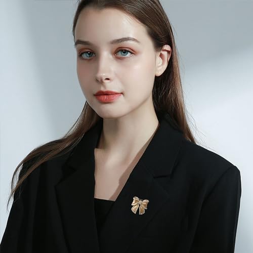 Image of Cute Pearl Flower Brooch Pin,Bowknot Bow Tie Suit Pin Pearl Silk Scarf Buckle Daisy Flower Brooch Jewelry for Women Birthday Gifts