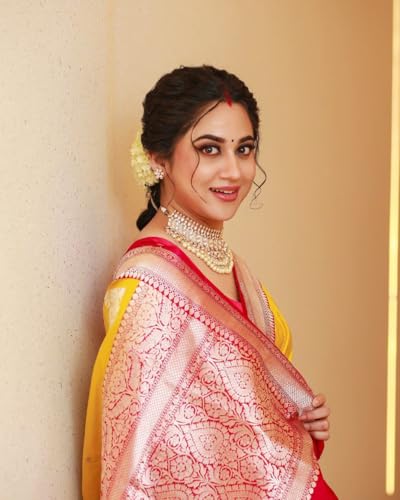 Image of C J Enterprise Women's Banarasi Saree Pure Kanjivaram Style Silk Saree With Blouse Piece for Wedding (Pari134)