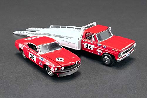 Modelo de autos 1969 Ford F-350 y Mustang Trans Am 1:64 miniatura 3