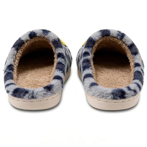 Image of Women's Men's Preppy Happy Face Slippers Comfy Warm Plush Slip-On House Slipper for Winter Indoor Soft Cushion Non-slip Fluffy Slides Slippers